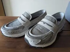 超美品　New Balance U1906L GR ローファー 25.5cm