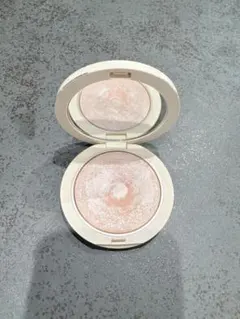 Dior スキンフォーエヴァークチュールルミナイザー 02