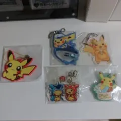 ポケモンセンター台北 ストラップ バッジ セット 公式品 - メルカリ