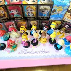 ディズニープリンセスフィギュア１７体まとめ売り