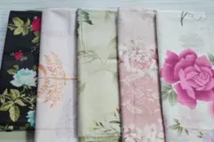 布地　花柄　現物出品　匿名翌日発送