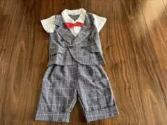 グレー系チェック フォーマルスーツ 赤い蝶ネクタイ付き