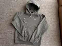 美品　NIKE スウェットパーカー　トレーナー