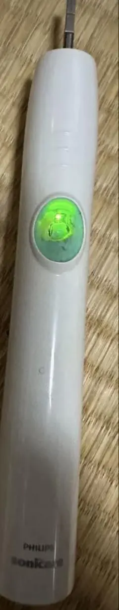 Philips Sonicare 電動歯ブラシ本体 ジャンク品 - メルカリ