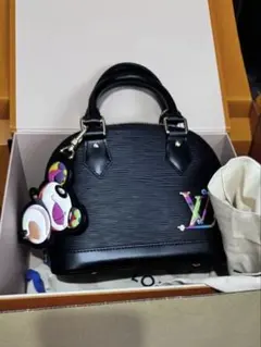 Item thumbnail for item c68928ae-1333-440b-9862-7d17a33e201f