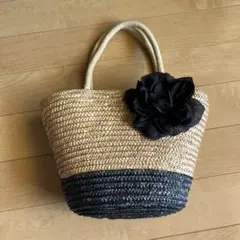 【もうすぐ出品終了】ベージュと黒のかごバッグ