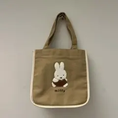 Miffy ミッフィーおさんぽミッフィートートバッグのサムネイル
