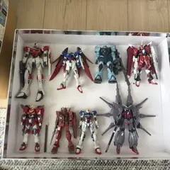 HGCEマイティーストライク、ジャスティス弐式、デスティニースペックツ