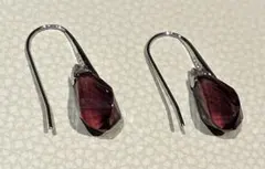 スワロフスキー　ピアス　パープル