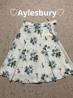 Aylesbury 花柄スカート ホワイト 11号　クリーニング済　裏地ありのサムネイル