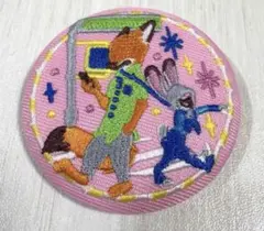 ◆disney 刺繍缶バッチ　ズートピア　ディズニー◆