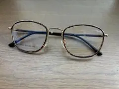 内セルタイプ・軽量スクエアメガネフレーム