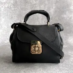 クロエ　エルシー　2way ショルダーバッグ　ターンロック　ハンドバッグ　レザーのサムネイル