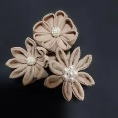 ブローチ　ハンドメイド