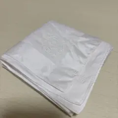 <メンズ>ホワイト刺繍入りハンカチ 結婚式 新郎