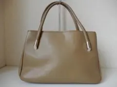 本革☆アンクライン☆5ポケット☆レザーハンドバッグ　ライトオリーブ