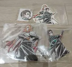 鬼滅の刃　煉獄杏寿郎　竈門炭治郎　アクリルスタンド　缶バッチ　webshopくじ