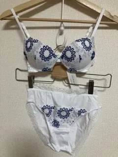 Item thumbnail for item 5ed86ba4-d6d5-4ae6-9f96-ba43dc626908