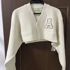 BEAMS BOY アイボリー クロップドカーディガン