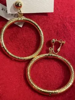 金色 フープイヤリング クリップ式