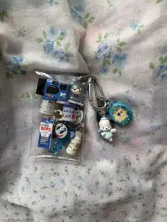 ガチャ詰めポーチ　ブルー系　青