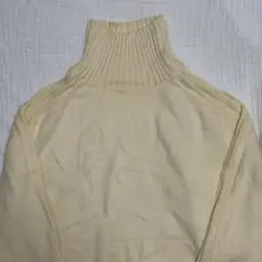 クリーム色 タートルネック セーター サイズL