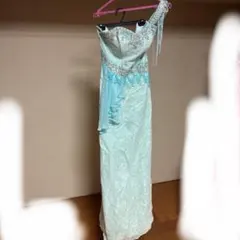 水色ワンショルダー長袖ドレス