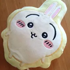 ちいかわパーク　うさぎダイカットクッション