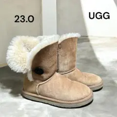 UGG ムートンブーツ ベイリーボタン　ベージュ　23.0
