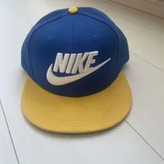 NIKE 青黄色 ベースボールキャップ