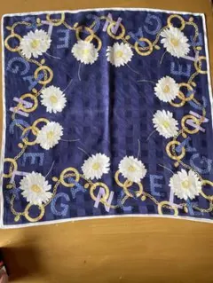 Elegance 花とチェーンのスカーフ 約60cmのサムネイル