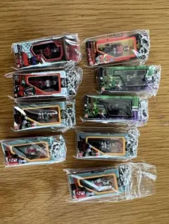 仮面ライダー　ソフビパッケージチャーム＆チョコスナック