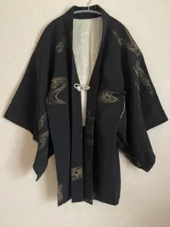 レトロな羽織り　モダン　黒　金刺繍　波模様 和洋折衷　モード