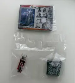 未開封 ウルトラ超獣名鑑 復活！ウルトラの父のサムネイル