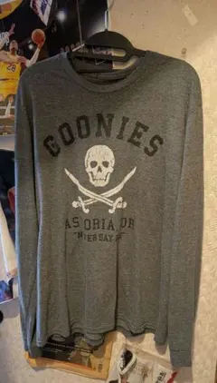 Item thumbnail for item 7dd554ae-b719-4cc9-bea4-ec0b5380a49c