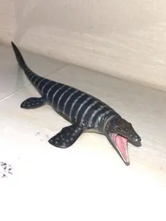 モササウルスフィギュアのサムネイル
