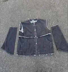 ダークデニム ノースリーブベスト