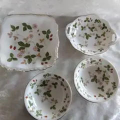 Wedgwood ワイルドストロベリー食器