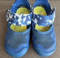 New Balance 16センチ　キッズサンダル