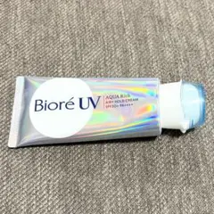 ビオレUV アクアリッチ エアリーホールドクリームbのサムネイル