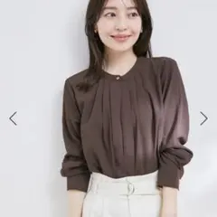 ★vis フロントタックブラウス　ブラウン