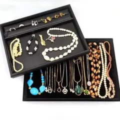 Item thumbnail for item ab4b2938-a78c-4c1f-b3c3-f9843486754d