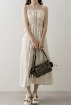 フロントジップキャミワンピース