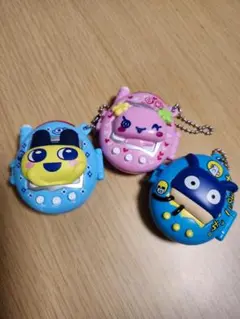 たまごっち　ガチャガチャ　スイングケース2.3