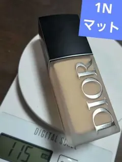 ディオールリキッドファンデーション 1N　マットのサムネイル
