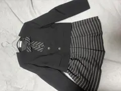 フォーマルスーツ 黒とストライプジャケットとスカートセット