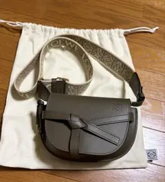 即決限定価格 LOEWE ゲートデュアルバッグスモール サンド - メルカリ
