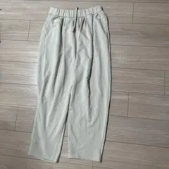 ユニクロ　レディースワイドパンツ
