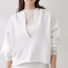 Whim Gazetteウィムガゼット　スウェットVネックプルオーバー