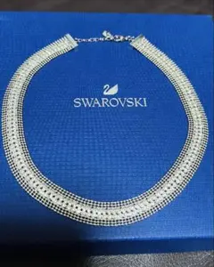スワロフスキーSwarovski クリスタル メッシュ ネックレス　箱無し